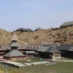 prashar_rishi_temple