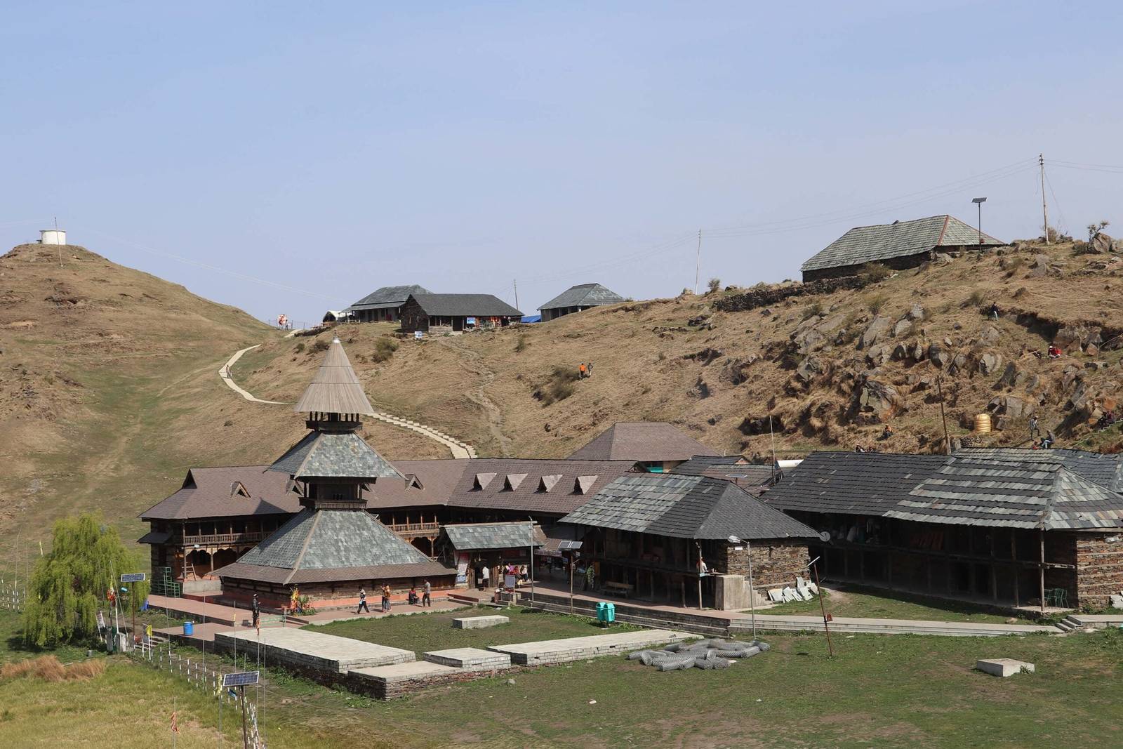 prashar_rishi_temple