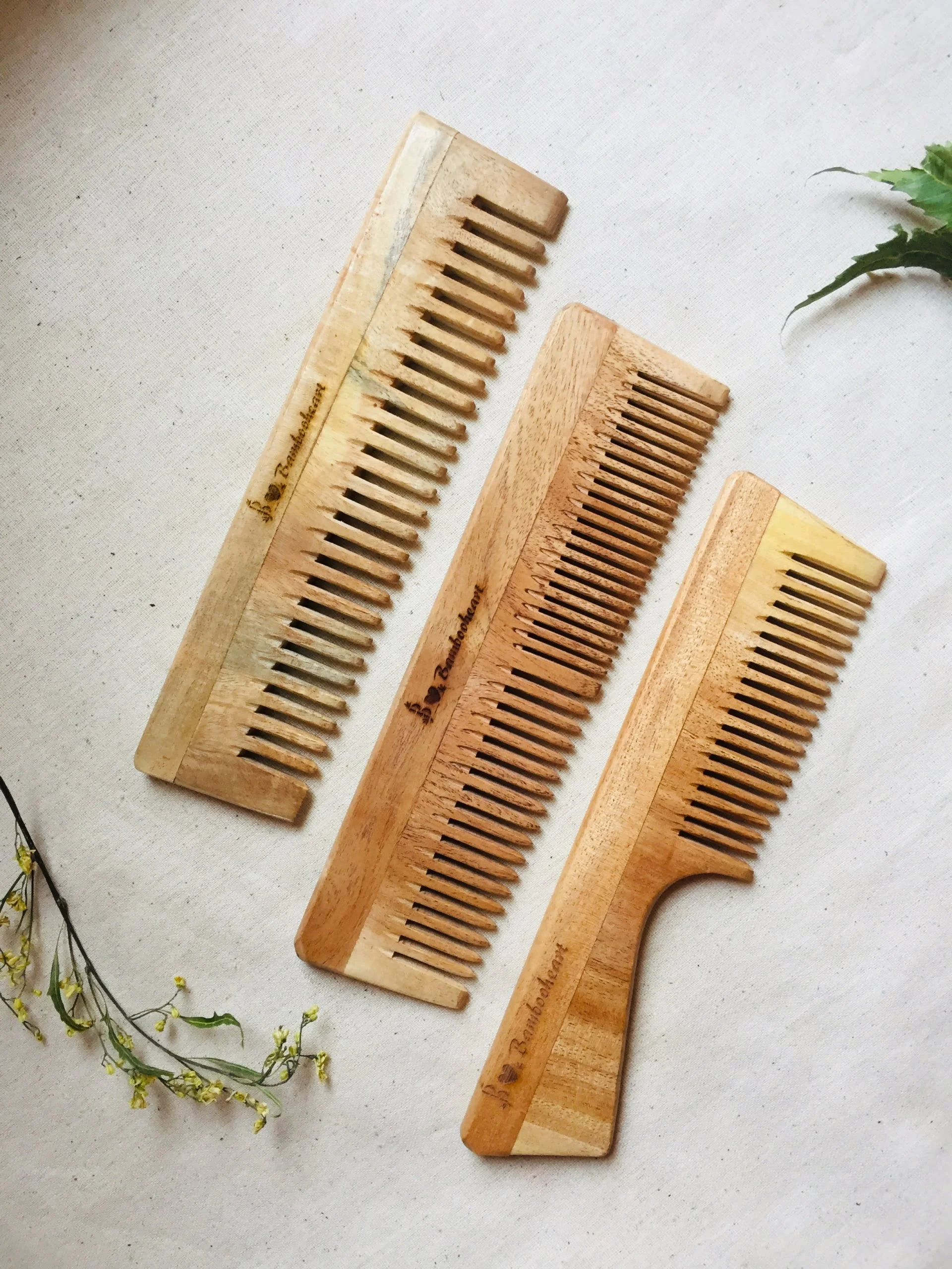 Comb set of 3 (wide teeth + with handle + double teeth) Neem Wood Comb (Set of 3 - Handle + Wide teeth + Double teeth) - Image 1