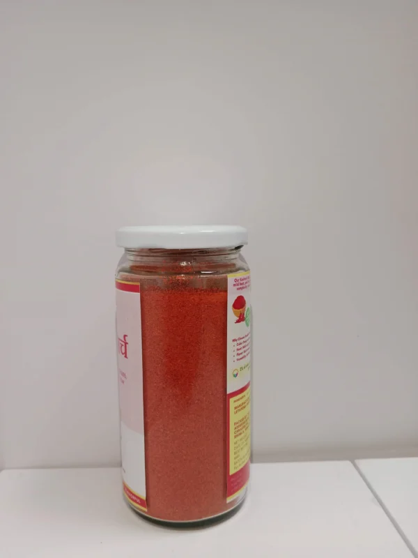 Pure, sun-dried Kashmiri red chilies.