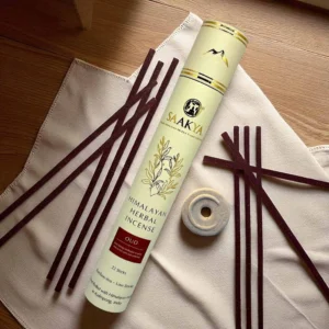 oud incense sticks with holder saakya